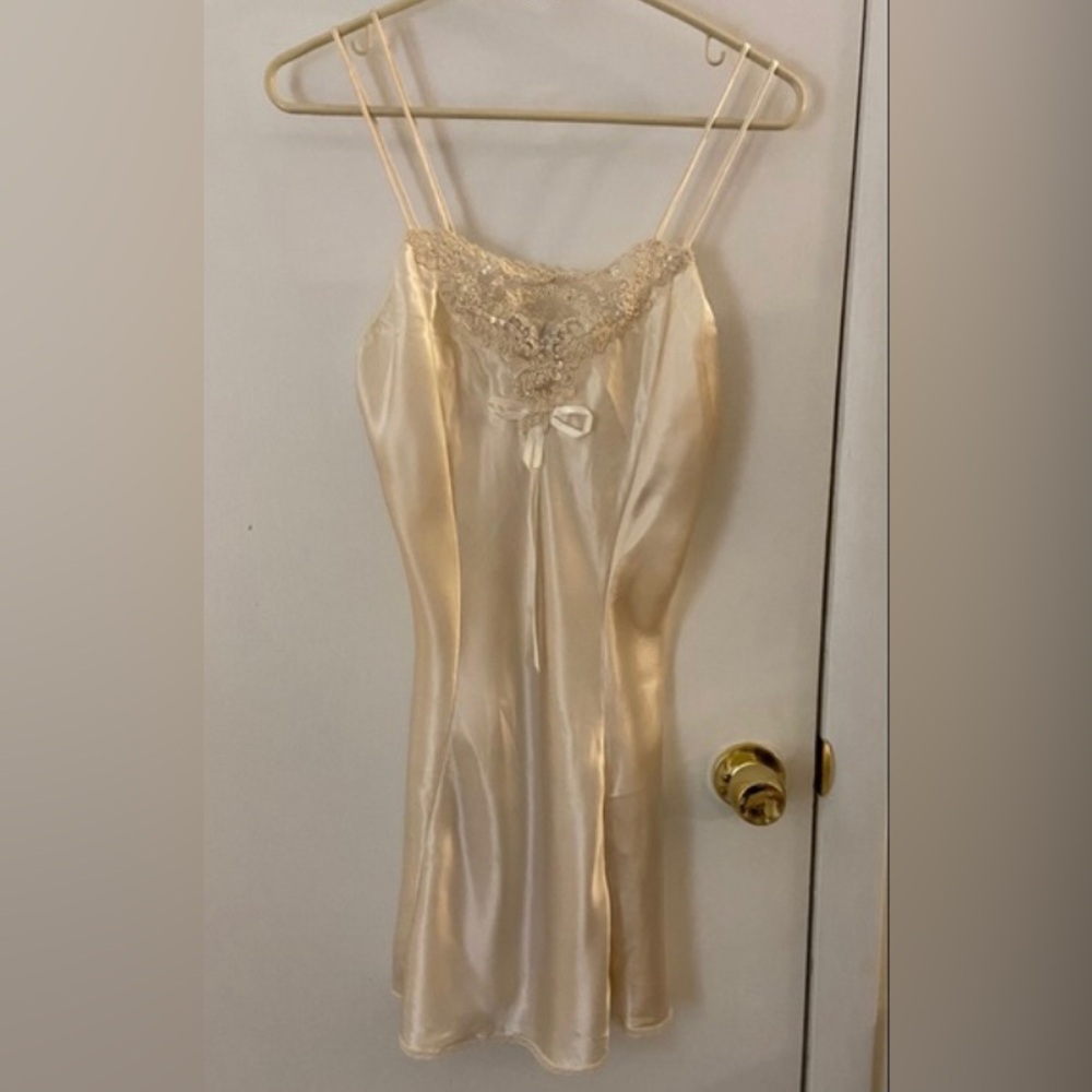 VAL * MODE Lingerie